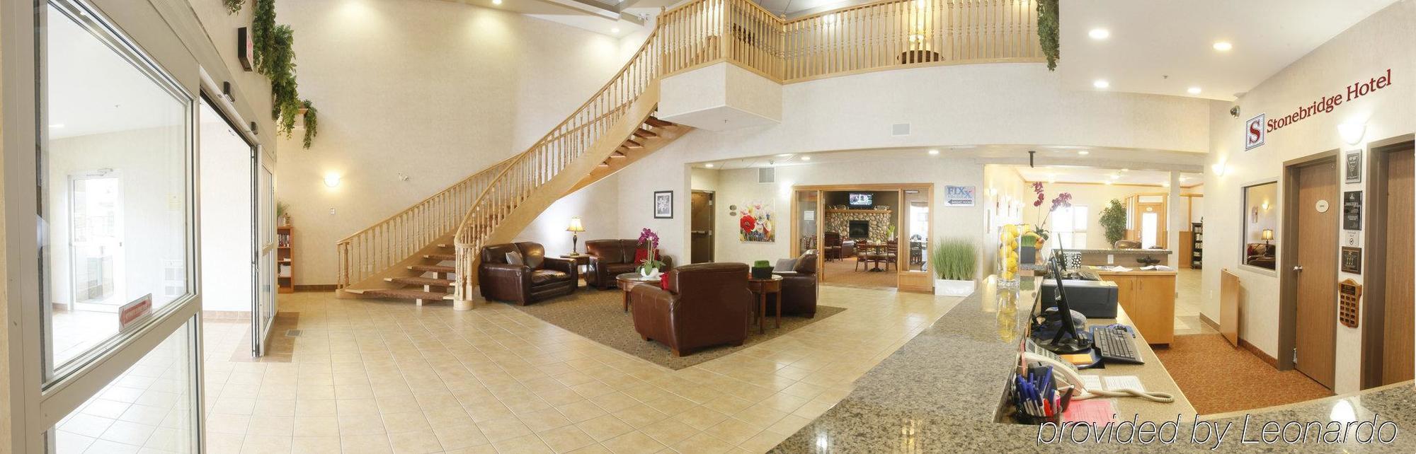 Stonebridge Hotel Dawson Creek Bagian luar foto
